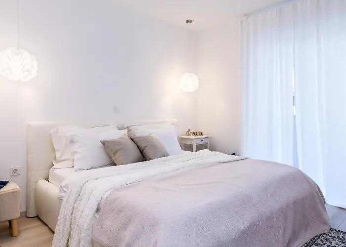 Cozy Apartment Aurora
