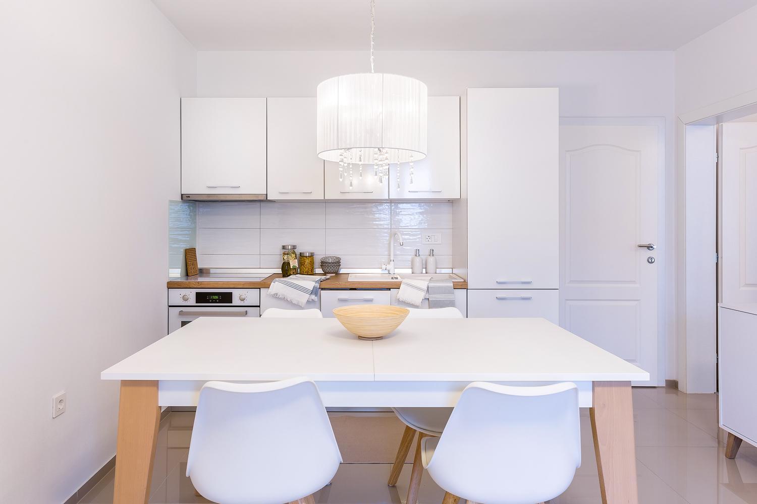 Cozy Aurora Apartment Pula